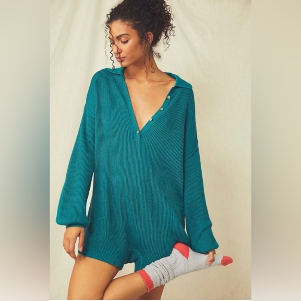 NWOT free people picnic sweater romper in turquoise teal